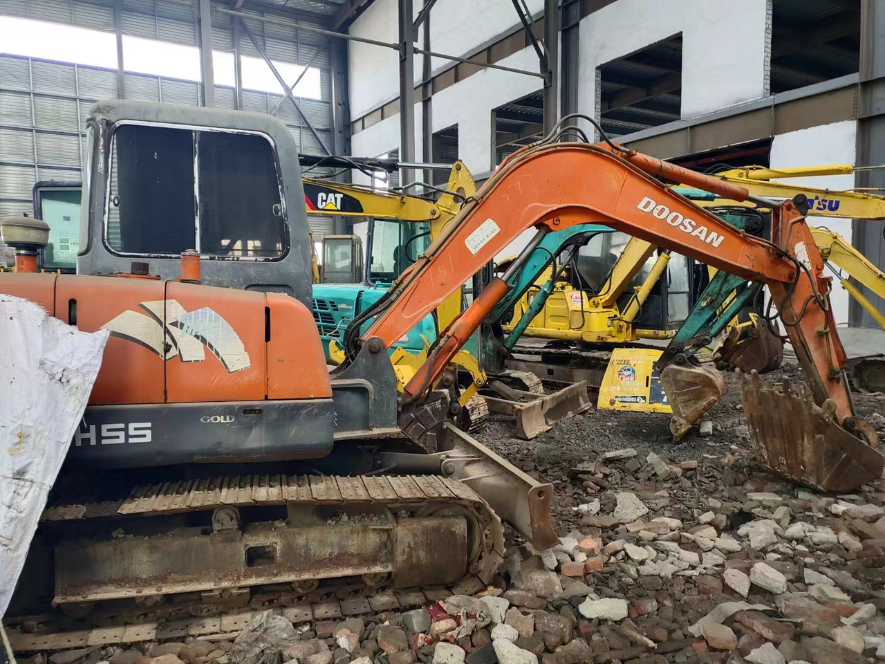 DOOSAN DH55 - Mini rýpadlo: obrázek 1 DOOSAN DH55 - Mini rýpadlo: obrázek 1