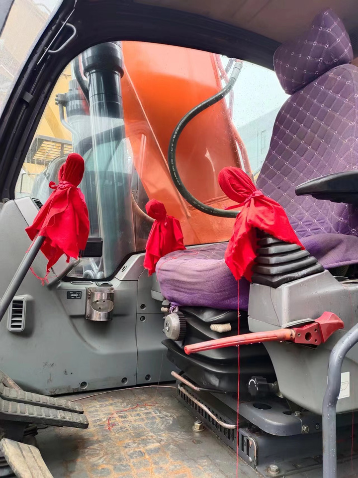 DOOSAN DX225LC - Pásové rýpadlo: obrázek 3 DOOSAN DX225LC - Pásové rýpadlo: obrázek 3
