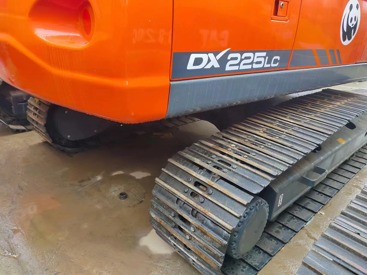 DOOSAN DX225LC - Pásové rýpadlo: obrázek 4 DOOSAN DX225LC - Pásové rýpadlo: obrázek 4