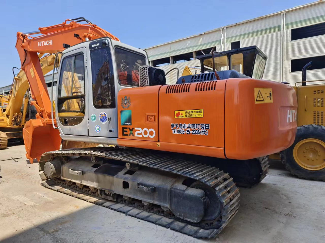 HITACHI EX200-5 - Pásové rýpadlo: obrázek 1 HITACHI EX200-5 - Pásové rýpadlo: obrázek 1