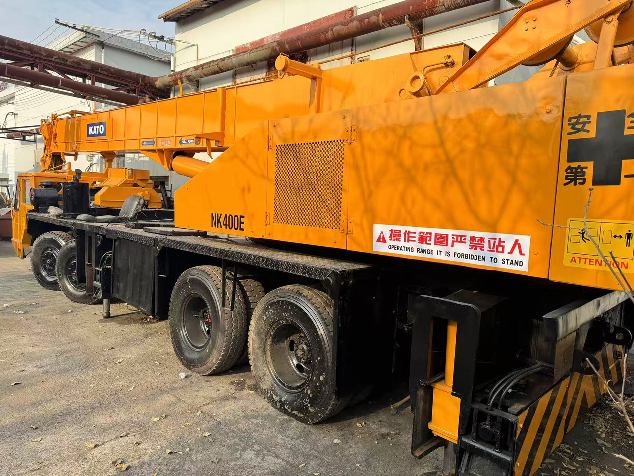 KATO NK400E - Autojeřáb: obrázek 2 KATO NK400E - Autojeřáb: obrázek 2