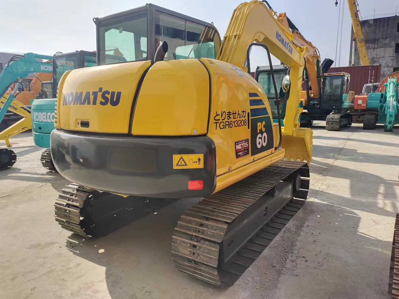 KOBELCO PC60 PC60-8 - Mini rýpadlo: obrázek 2 KOBELCO PC60 PC60-8 - Mini rýpadlo: obrázek 2