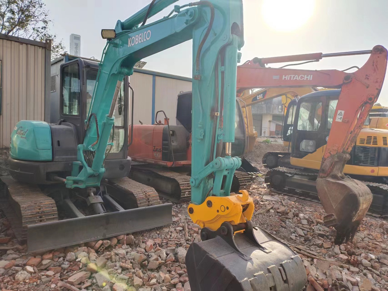 KOBELCO SK55SR - Mini rýpadlo: obrázek 2 KOBELCO SK55SR - Mini rýpadlo: obrázek 2