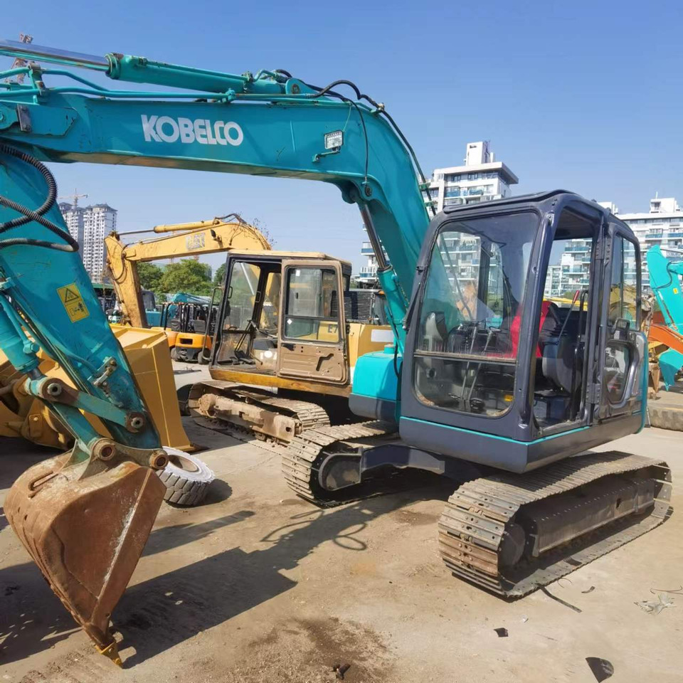 KOBELCO SK75 - Mini rýpadlo: obrázek 4 KOBELCO SK75 - Mini rýpadlo: obrázek 4