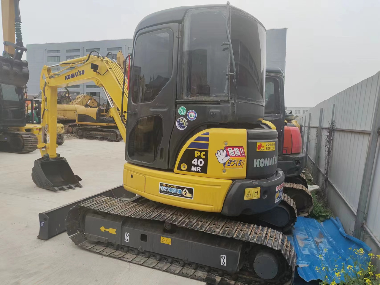KOMATSU PC40MR - Mini rýpadlo: obrázek 2 KOMATSU PC40MR - Mini rýpadlo: obrázek 2