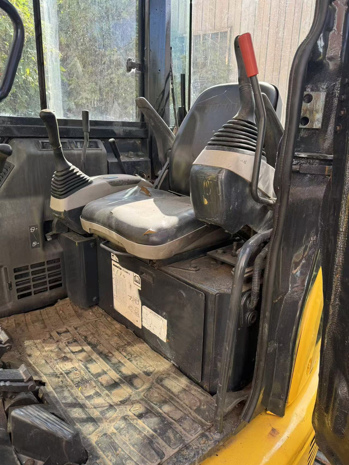 KOMATSU PC55MR - Mini rýpadlo: obrázek 4 KOMATSU PC55MR - Mini rýpadlo: obrázek 4