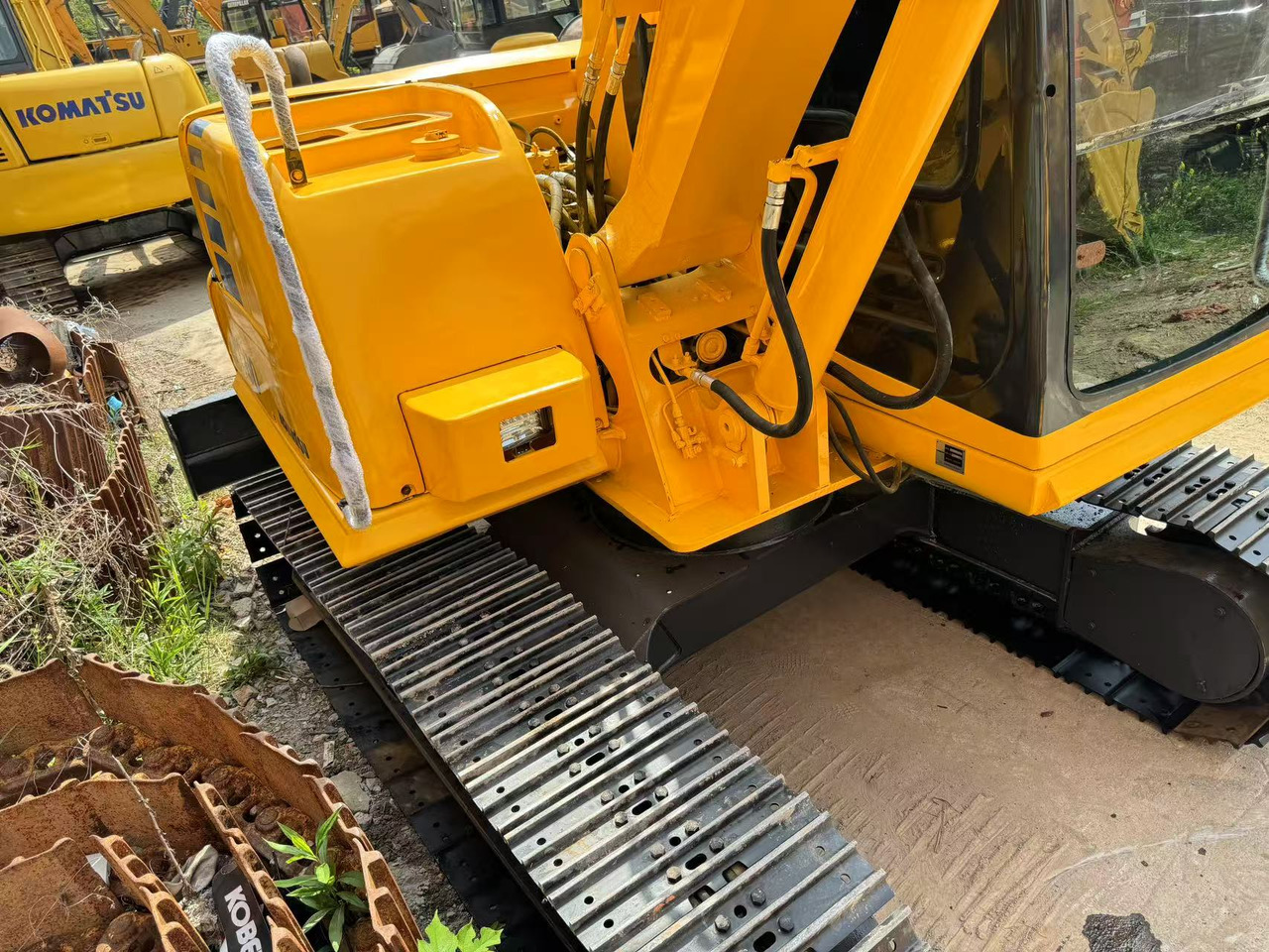 KOMATSU PC60-7 - Mini rýpadlo: obrázek 5 KOMATSU PC60-7 - Mini rýpadlo: obrázek 5