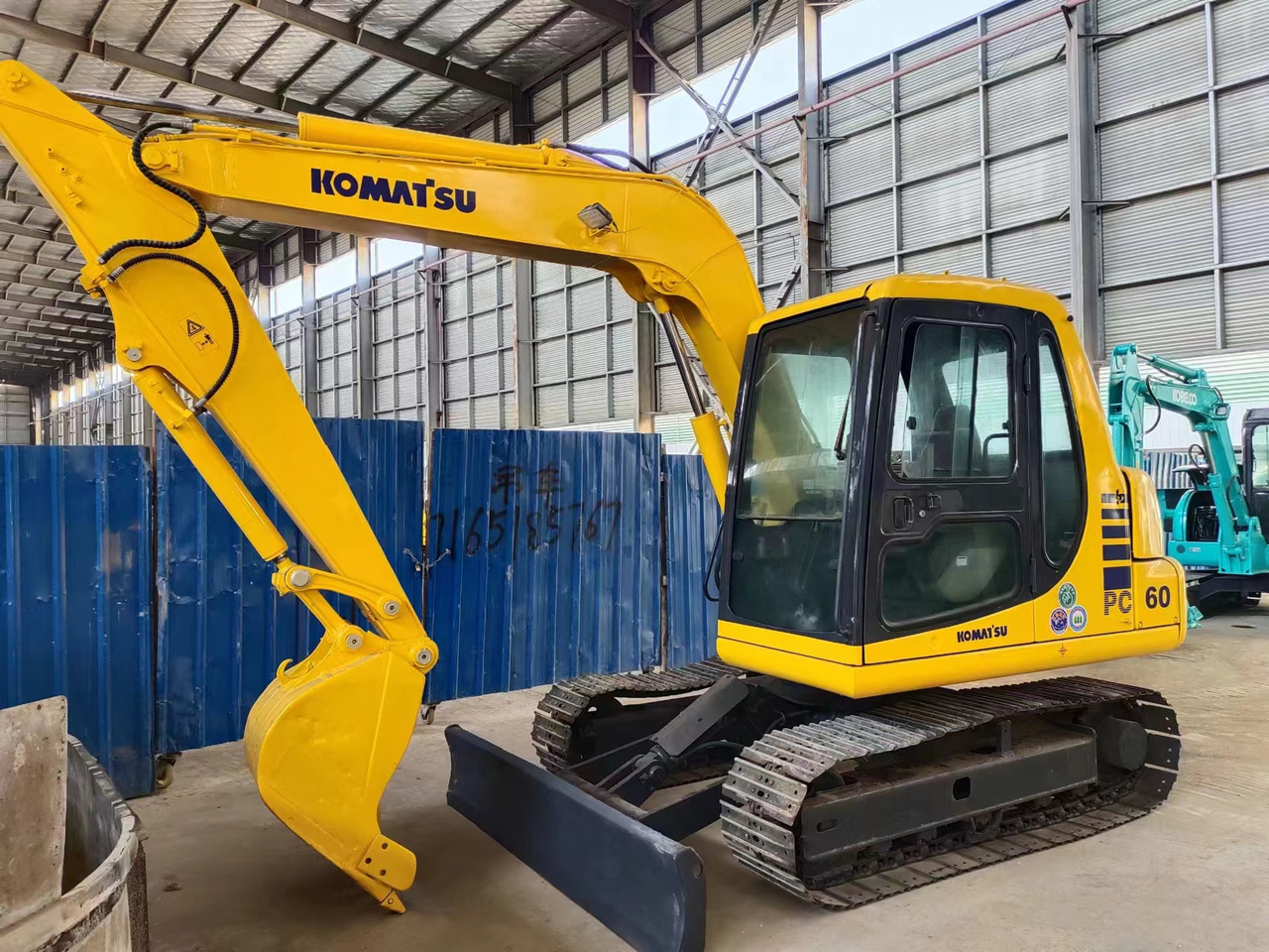 KOMATSU PC60-7 - Pásové rýpadlo: obrázek 1 KOMATSU PC60-7 - Pásové rýpadlo: obrázek 1
