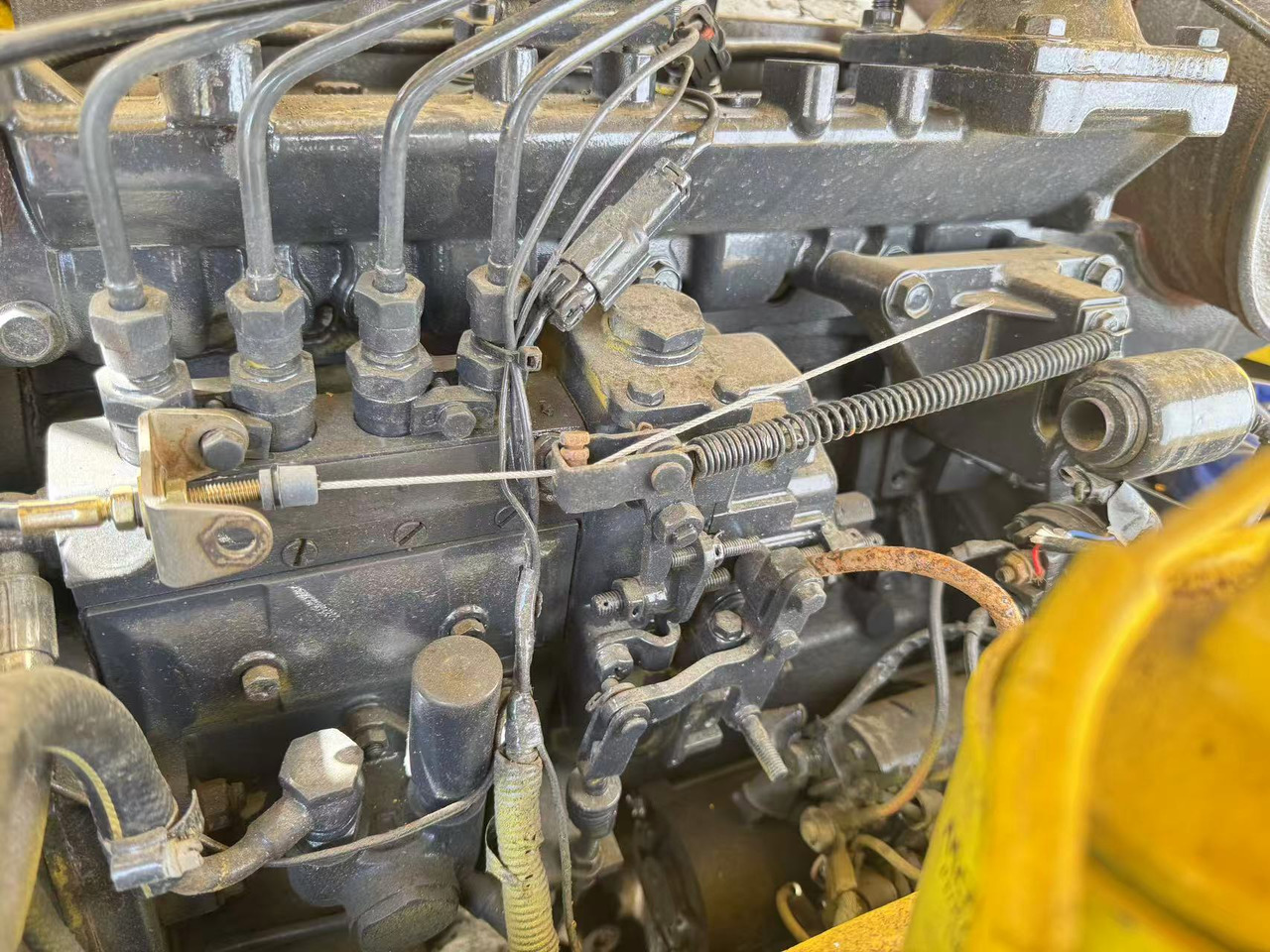 KOMATSU PC60-7 - Mini rýpadlo: obrázek 5 KOMATSU PC60-7 - Mini rýpadlo: obrázek 5