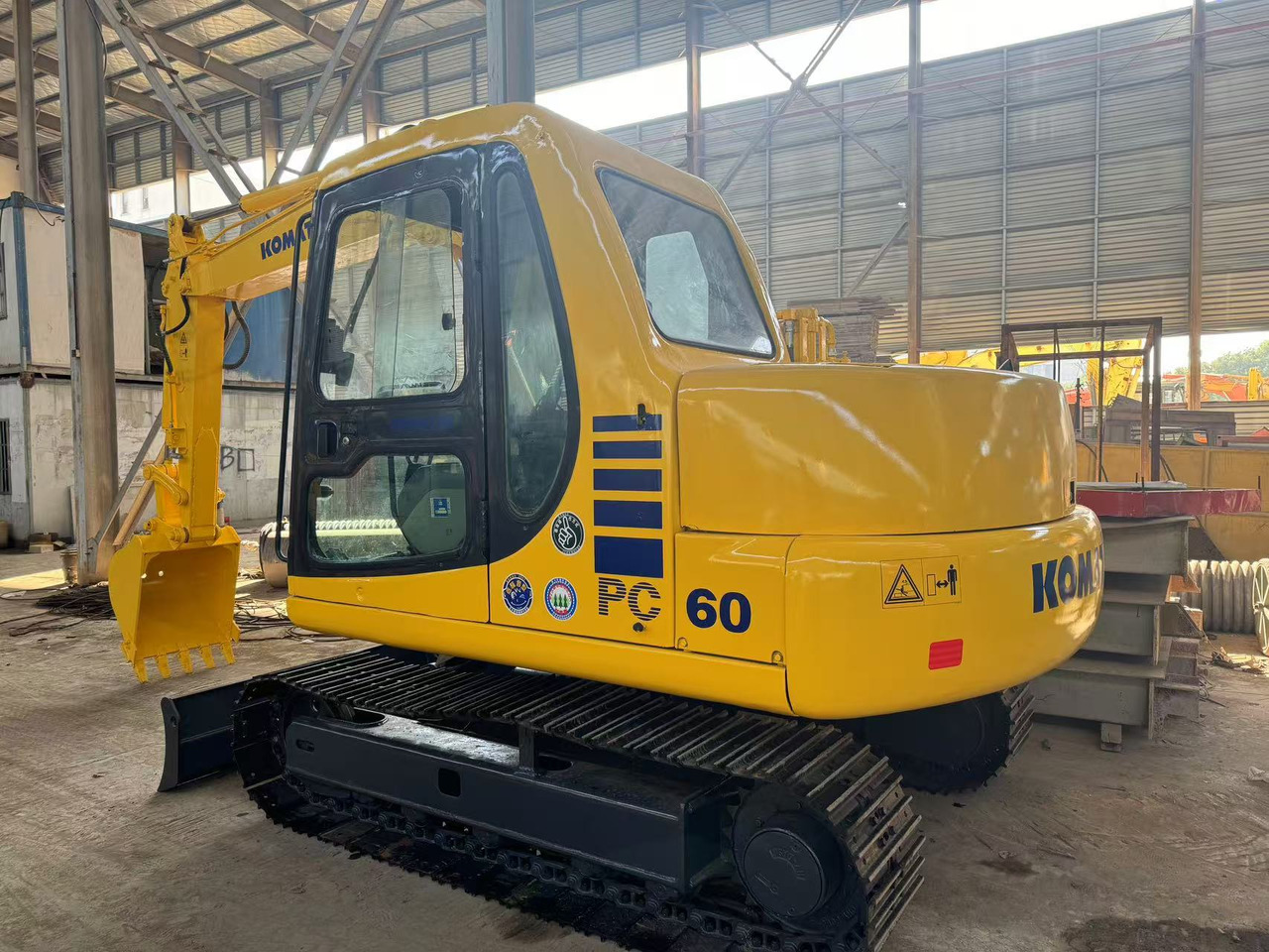 KOMATSU PC60-7 PC60 - Mini rýpadlo: obrázek 2 KOMATSU PC60-7 PC60 - Mini rýpadlo: obrázek 2