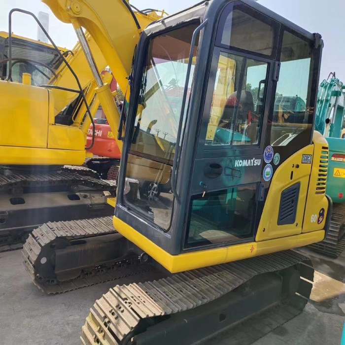 KOMATSU PC60-8 - Mini rýpadlo: obrázek 5 KOMATSU PC60-8 - Mini rýpadlo: obrázek 5