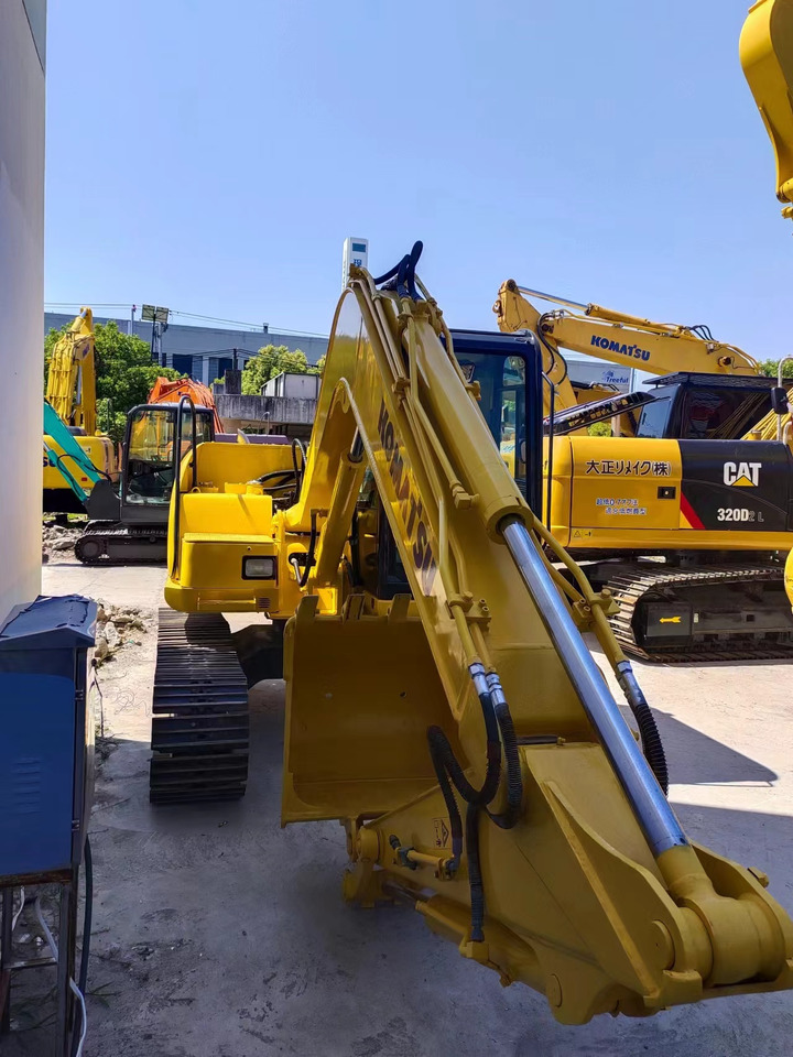 KOMATSU PC70-8 - Mini rýpadlo: obrázek 5 KOMATSU PC70-8 - Mini rýpadlo: obrázek 5
