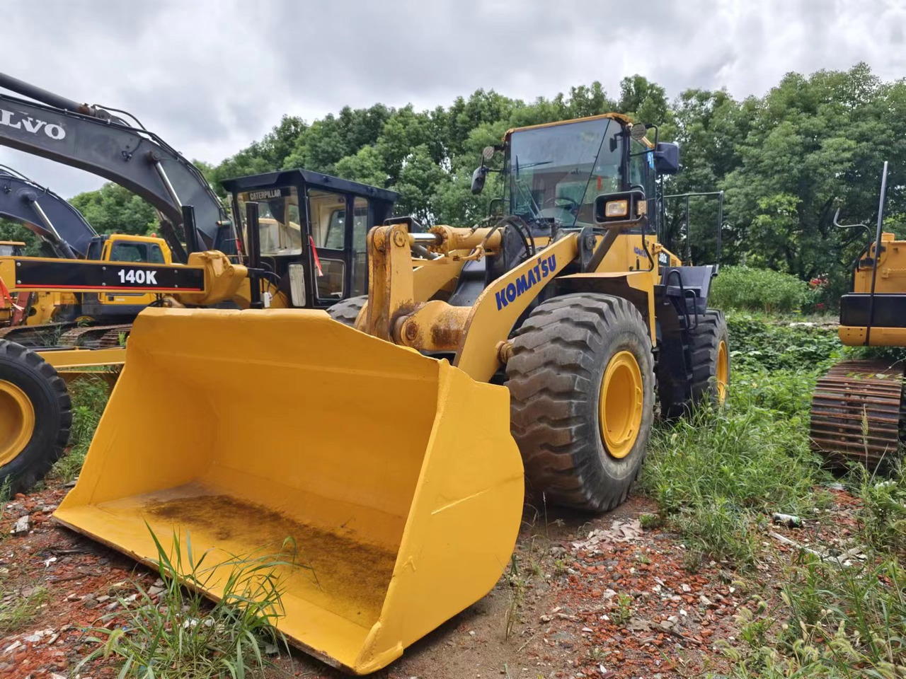 KOMATSU WA380-6 - Kolový nakladač: obrázek 1 KOMATSU WA380-6 - Kolový nakladač: obrázek 1
