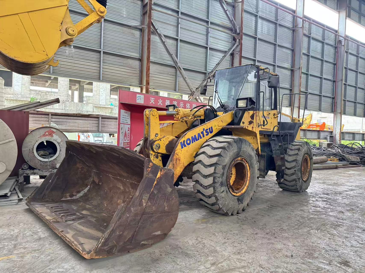 KOMATSU WA380Z-6 - Kolový nakladač: obrázek 1 KOMATSU WA380Z-6 - Kolový nakladač: obrázek 1