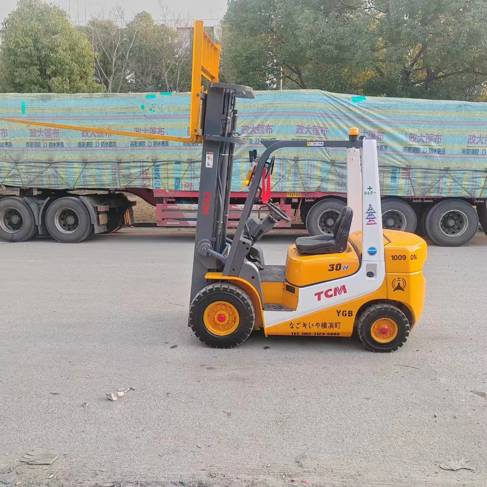 TCM FD30 diesel ISUZU engine forklift from Japan - Dieselový vysokozdvižný vozík: obrázek 3 TCM FD30 diesel ISUZU engine forklift from Japan - Dieselový vysokozdvižný vozík: obrázek 3