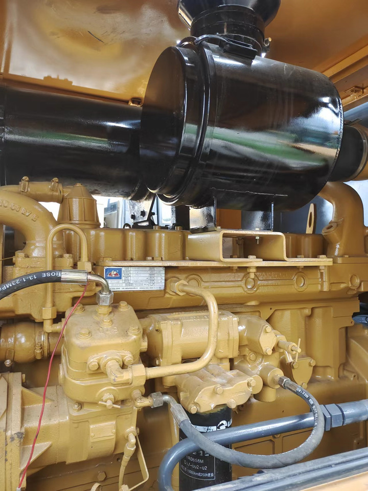 XCMG LW500KV - Kolový nakladač: obrázek 4 XCMG LW500KV - Kolový nakladač: obrázek 4