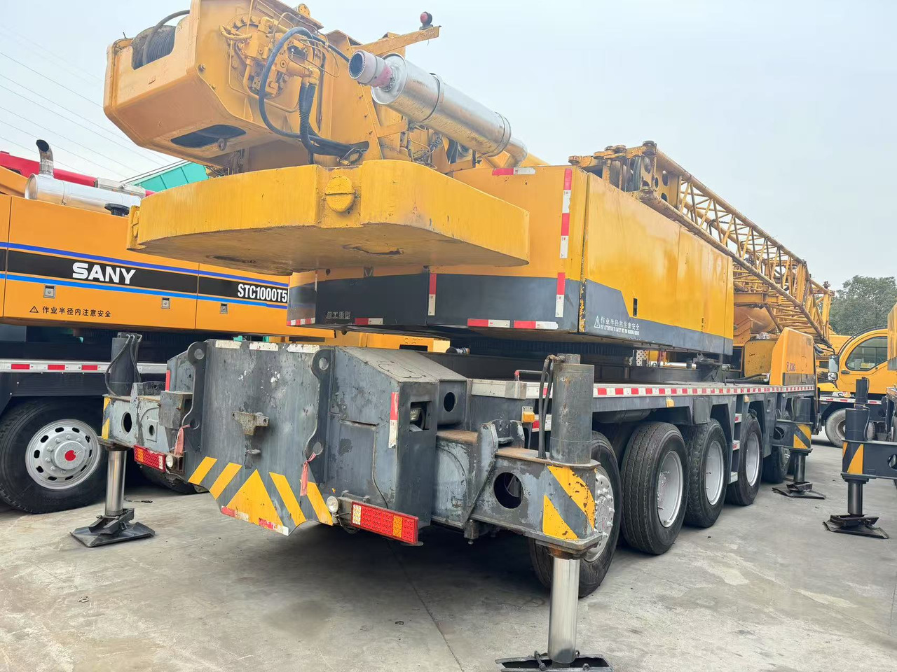 XCMG QY100K 100tons QY100K-2 - Autojeřáb: obrázek 4 XCMG QY100K 100tons QY100K-2 - Autojeřáb: obrázek 4