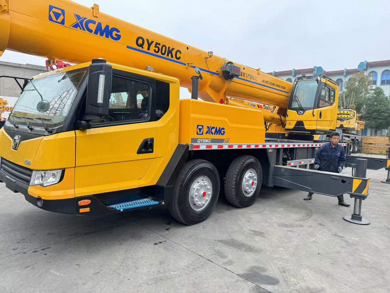 Autojeřáb XCMG QY50KC QY50 CHINA TRUCK CRANE 50TONS: obrázek 9