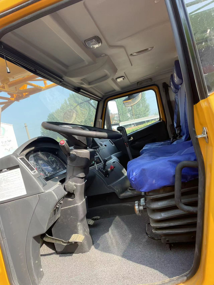 XCMG QY70K - Autojeřáb: obrázek 5 XCMG QY70K - Autojeřáb: obrázek 5