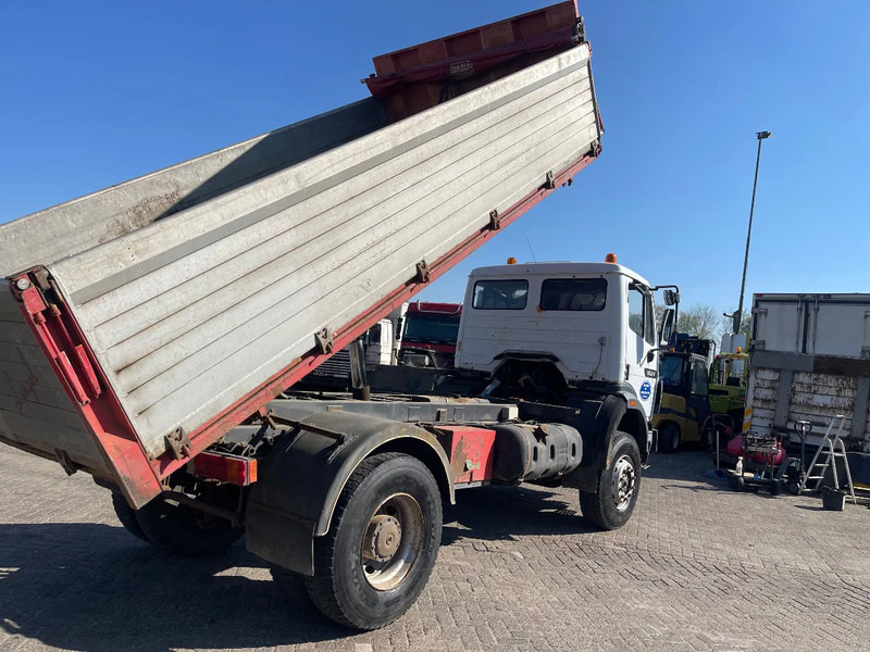 Mercedes-Benz SK 1824 TIPPER 4x4 - Sklápěč: obrázek 5 Mercedes-Benz SK 1824 TIPPER 4x4 - Sklápěč: obrázek 5
