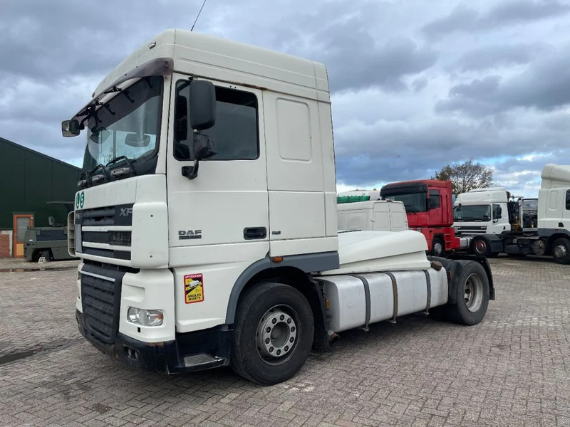DAF XF 105.460 Tractor unit - Tahač: obrázek 3 DAF XF 105.460 Tractor unit - Tahač: obrázek 3