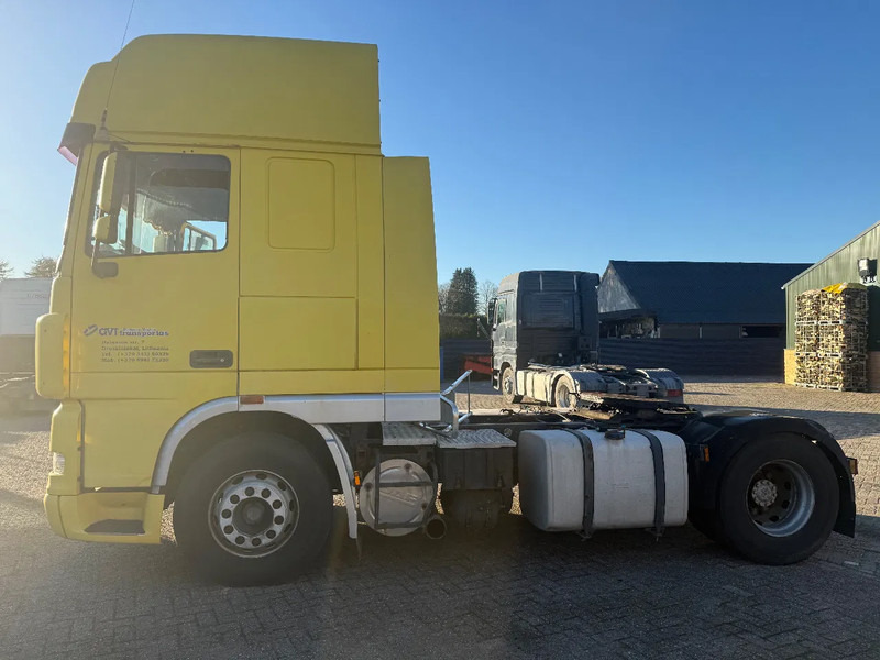 DAF XF 95.430 Tractor Unit - Tahač: obrázek 5 DAF XF 95.430 Tractor Unit - Tahač: obrázek 5