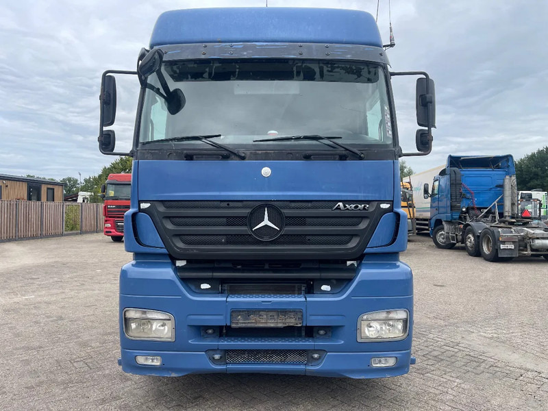 Mercedes-Benz Axor 1840 Tractor unit - Tahač: obrázek 2 Mercedes-Benz Axor 1840 Tractor unit - Tahač: obrázek 2