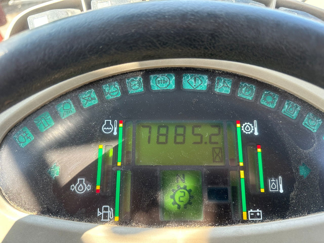 Kolový nakladač Case 521D: obrázek 11