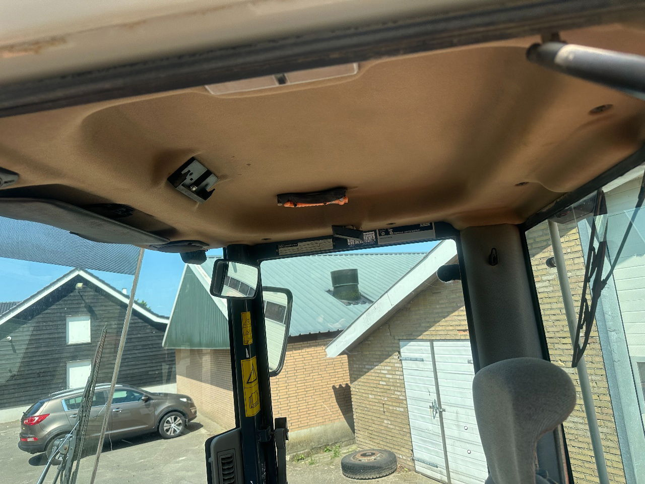 Kolový nakladač Case 521D: obrázek 9