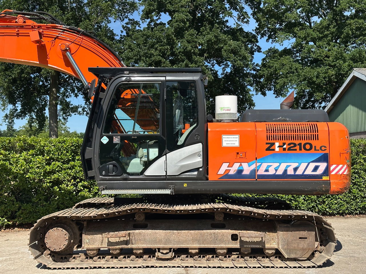 Hitachi ZH210LC-5B - Pásové rýpadlo: obrázek 4 Hitachi ZH210LC-5B - Pásové rýpadlo: obrázek 4