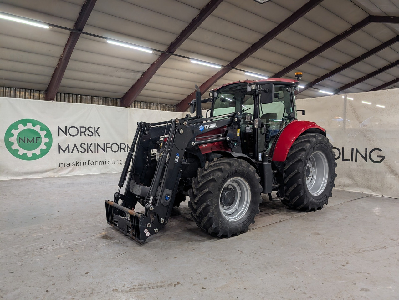 CASE IH Farmall 95U PRO #Står i Tromsø - Traktor: obrázek 1 CASE IH Farmall 95U PRO #Står i Tromsø - Traktor: obrázek 1