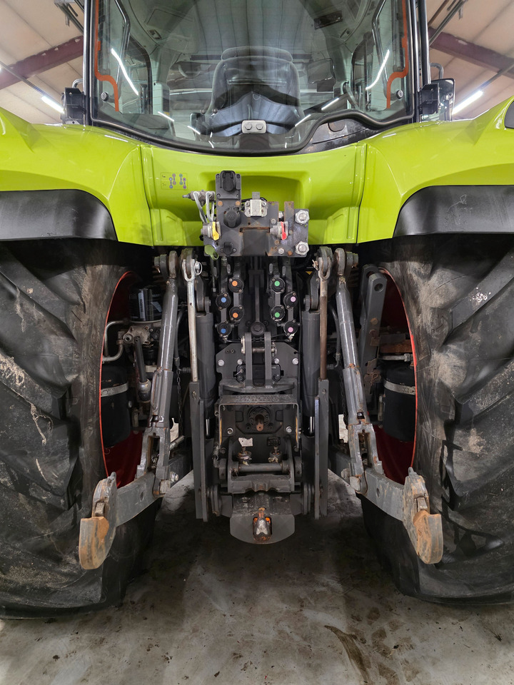 CLAAS Arion 660 C-Matic - Traktor: obrázek 4 CLAAS Arion 660 C-Matic - Traktor: obrázek 4