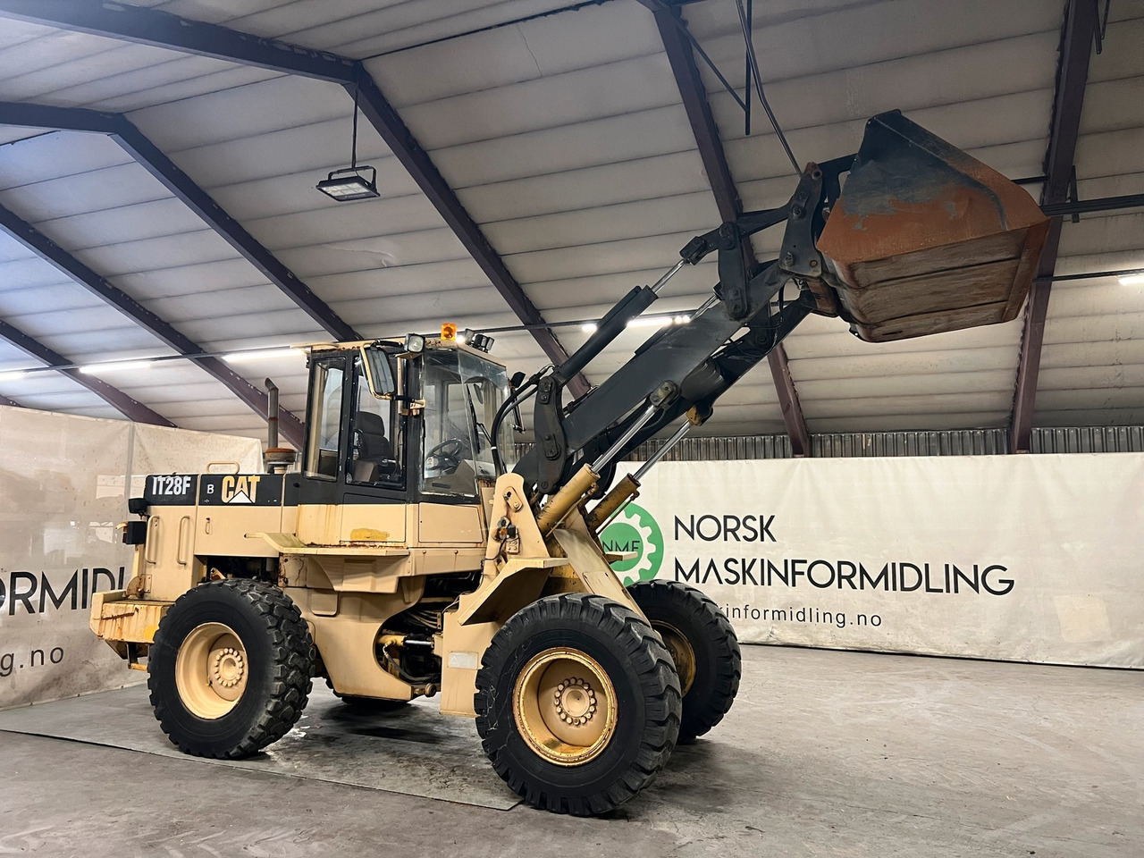 Cat IT28F #TAR INNBYTTE# - Kolový nakladač: obrázek 4 Cat IT28F #TAR INNBYTTE# - Kolový nakladač: obrázek 4