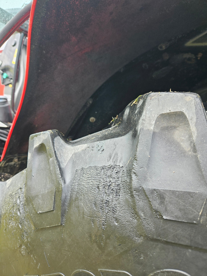 Traktor Massey Ferguson 6715S Dyna VT: obrázek 11