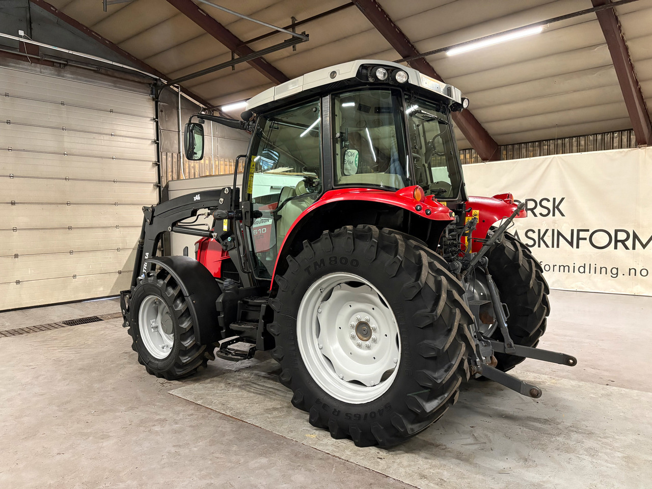 Massey Ferguson Massey Ferguson 5610 #Innbytte - Traktor: obrázek 3 Massey Ferguson Massey Ferguson 5610 #Innbytte - Traktor: obrázek 3
