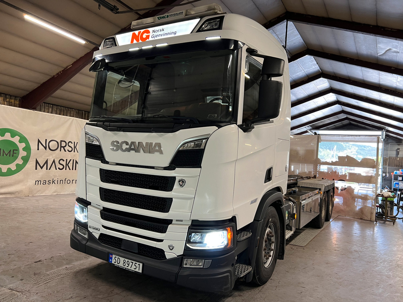 Scania R 580 med Joab krok - Hákový nosič kontejnerů: obrázek 2 Scania R 580 med Joab krok - Hákový nosič kontejnerů: obrázek 2