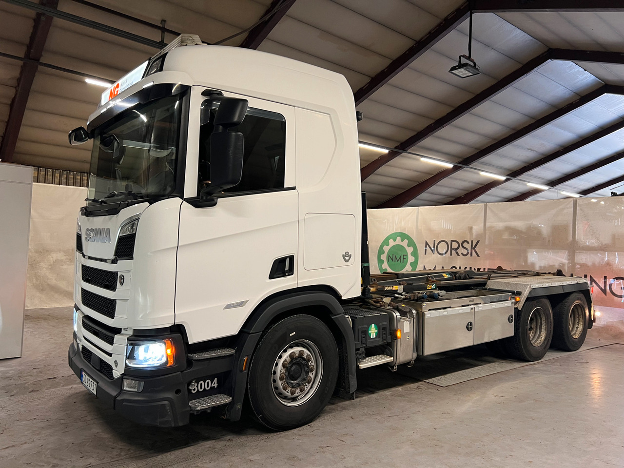 Scania R 580 med Joab krok - Hákový nosič kontejnerů: obrázek 1 Scania R 580 med Joab krok - Hákový nosič kontejnerů: obrázek 1