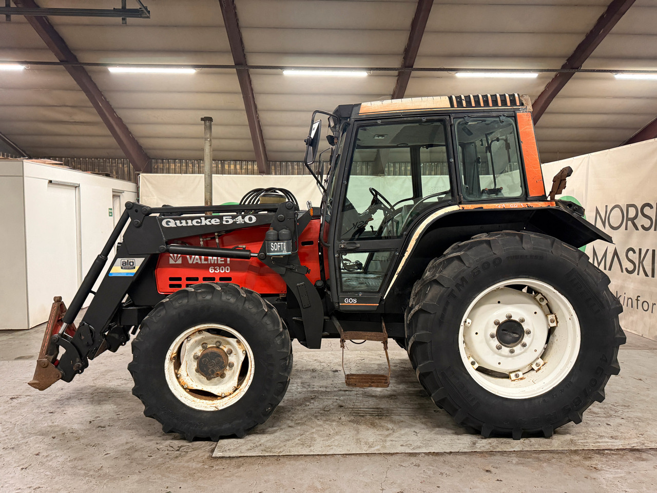 Valmet 6300 Turbo - Traktor: obrázek 2 Valmet 6300 Turbo - Traktor: obrázek 2