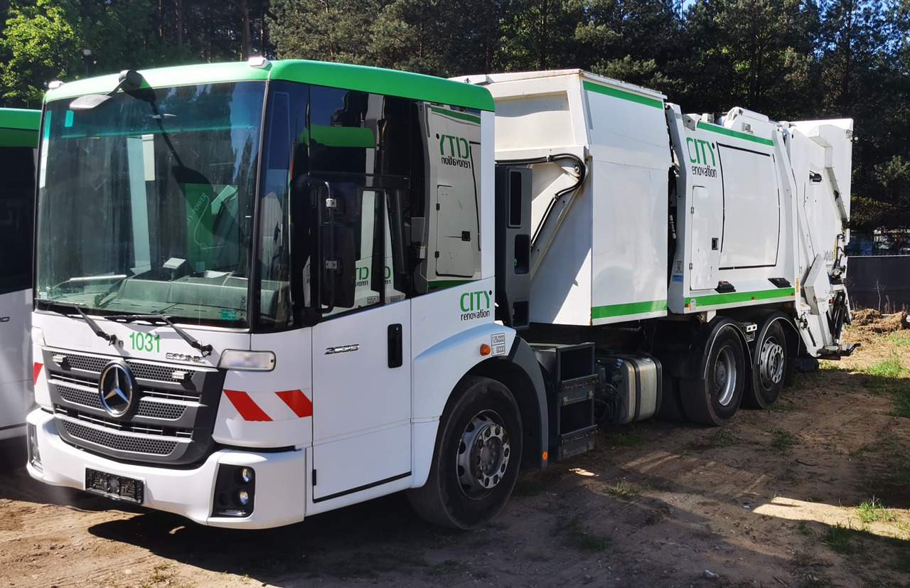 Vůz na odvoz odpadků Mercedes Econic: obrázek 6
