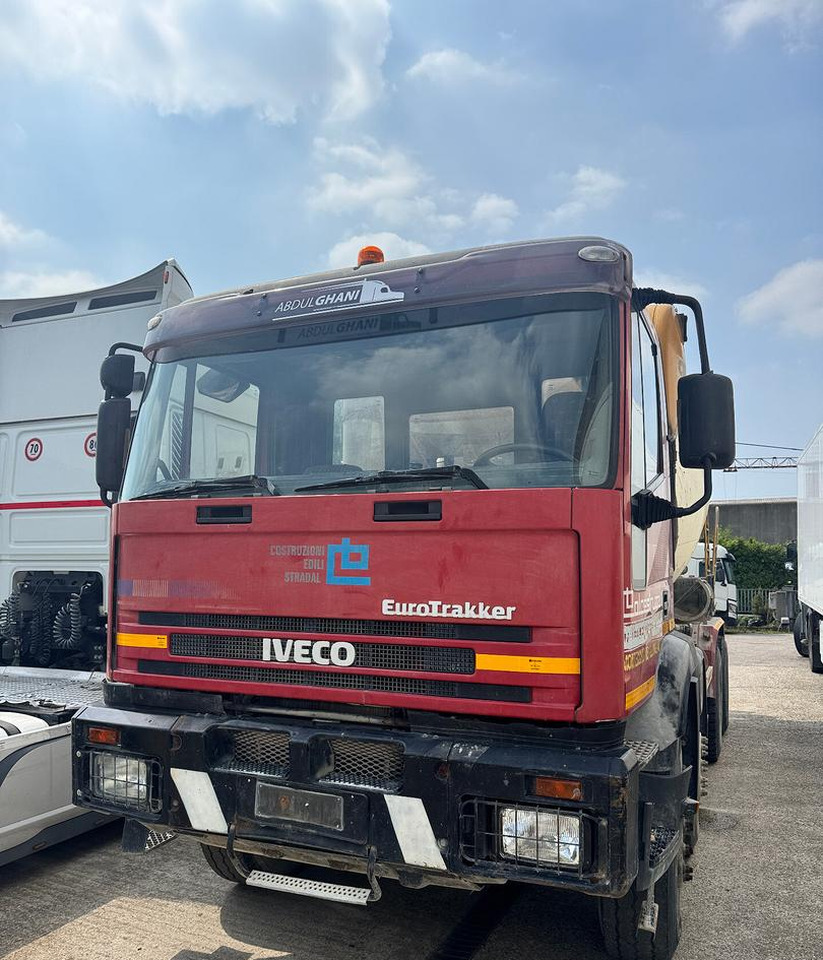 BETONIERA IVECO 410E42 8X4 - Autodomíchávač: obrázek 2 BETONIERA IVECO 410E42 8X4 - Autodomíchávač: obrázek 2