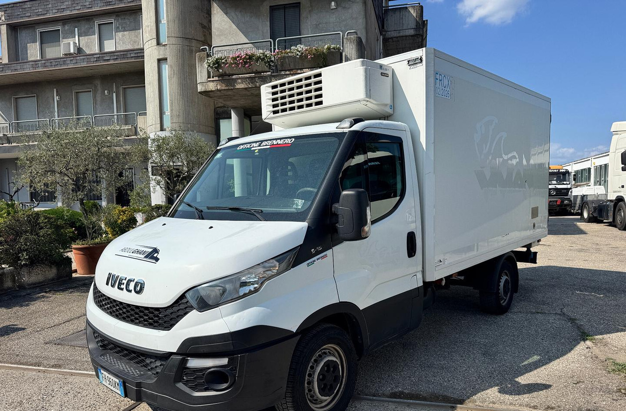 IVECO DAILY 35S15 - FRIGO FRC - PATENTE B - Chladící dodávka: obrázek 1 IVECO DAILY 35S15 - FRIGO FRC - PATENTE B - Chladící dodávka: obrázek 1