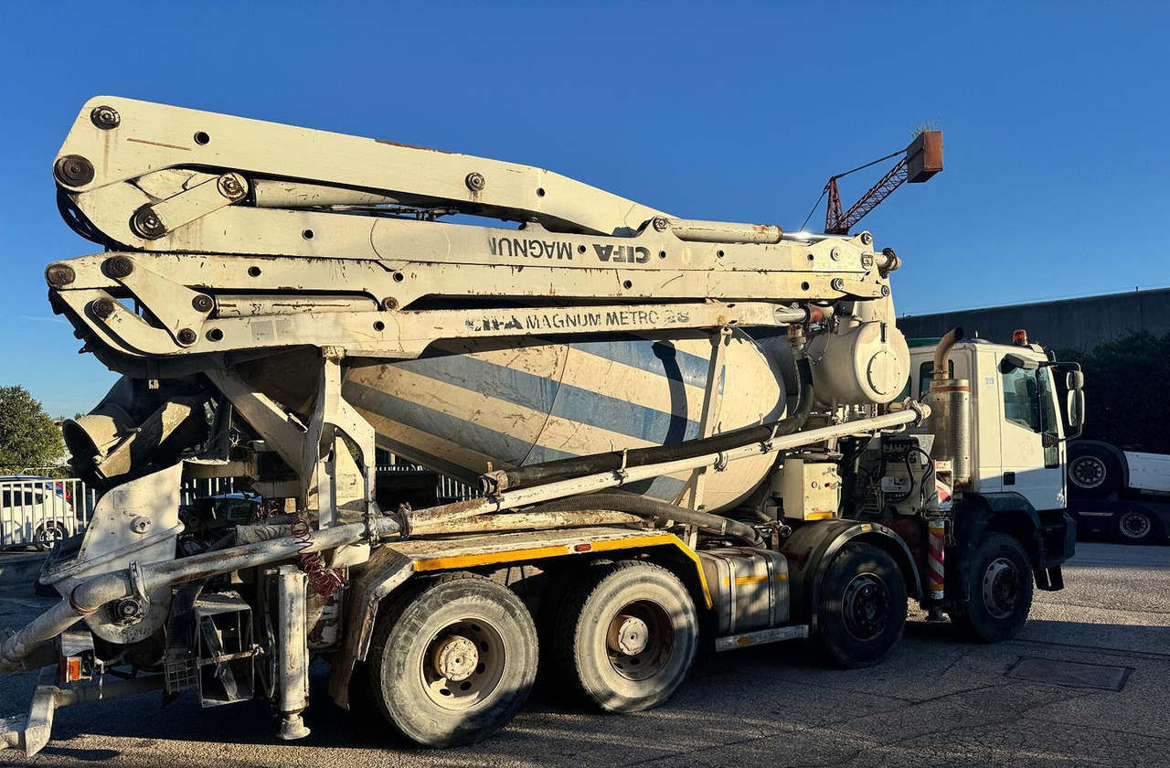 Betonpompa CIFA Iveco Trakker 410E44 - Jiná technika: obrázek 4 Betonpompa CIFA Iveco Trakker 410E44 - Jiná technika: obrázek 4