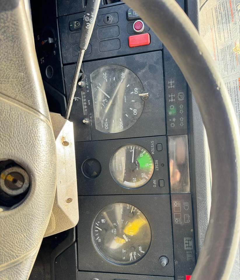 Mercedes Benz SK 2644 ( 6X4 ) V8 - Sklápěč: obrázek 5 Mercedes Benz SK 2644 ( 6X4 ) V8 - Sklápěč: obrázek 5