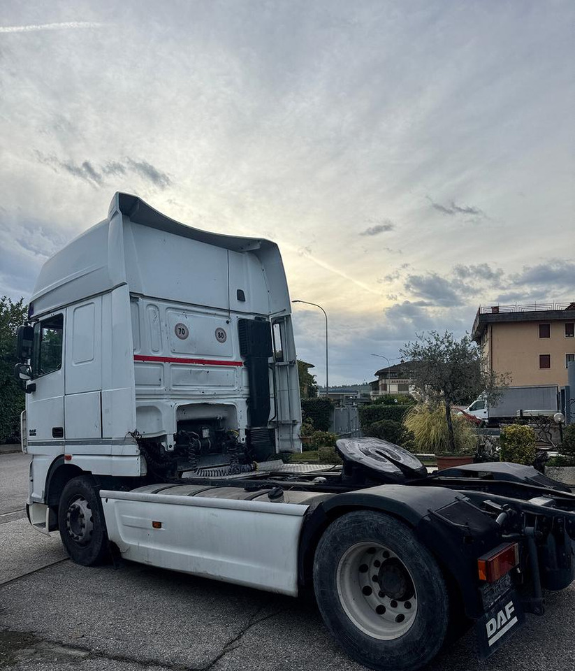 DAF XF 105.460 - 2010 - AUTOMATICO - Tahač: obrázek 5 DAF XF 105.460 - 2010 - AUTOMATICO - Tahač: obrázek 5