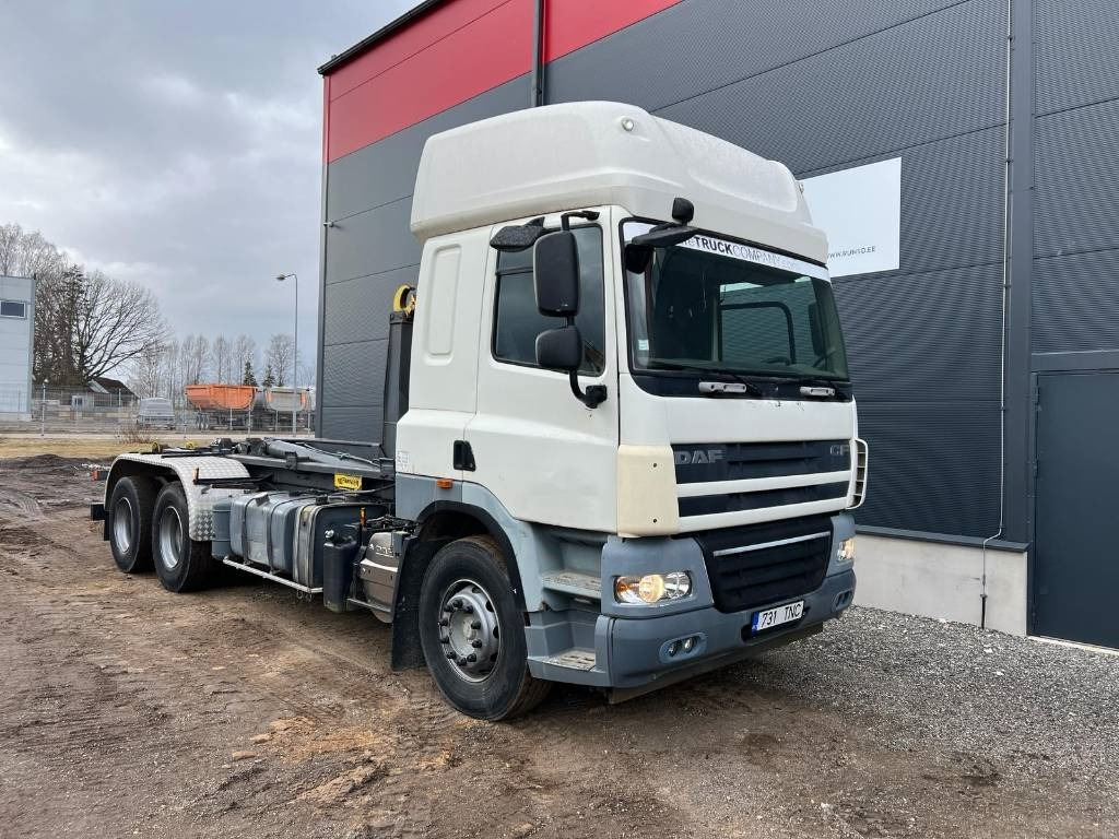 DAF CF85.460 - Hákový nosič kontejnerů: obrázek 2 DAF CF85.460 - Hákový nosič kontejnerů: obrázek 2