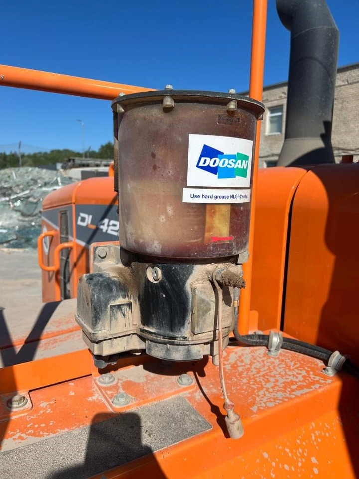 Kolový nakladač Doosan DL 420-5 CVT-5: obrázek 15