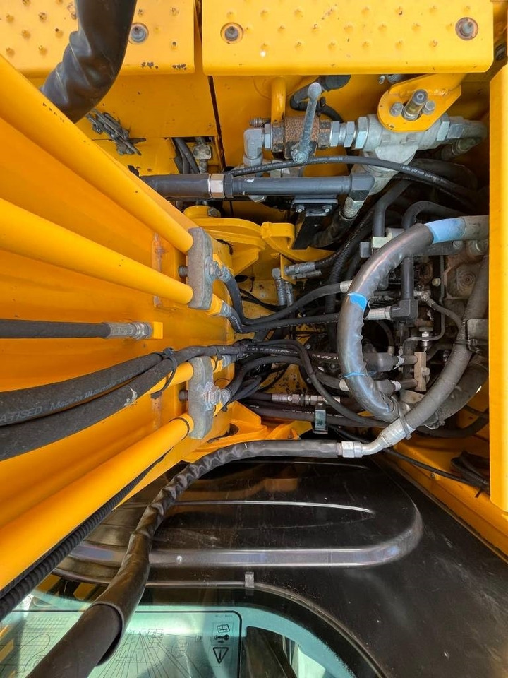 Pásové rýpadlo JCB JS145HD 4F: obrázek 13