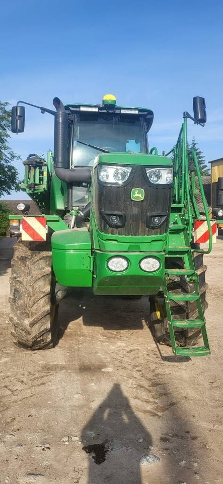 John Deere R4040i - Samochodný postřikovač: obrázek 3 John Deere R4040i - Samochodný postřikovač: obrázek 3