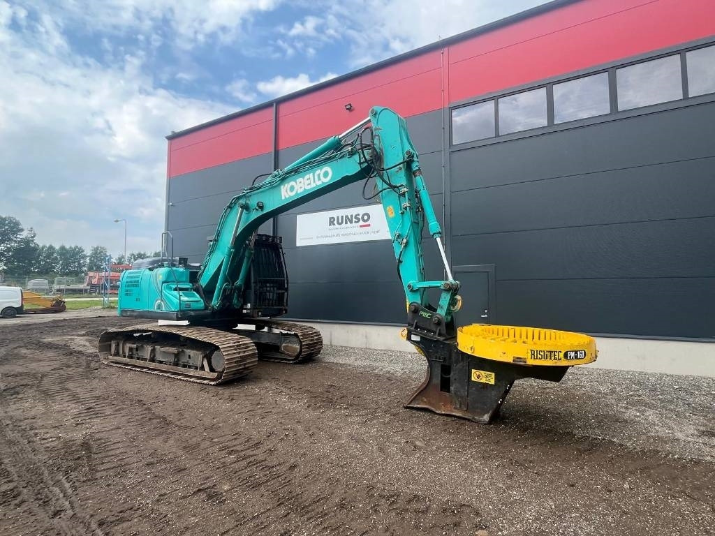 Pásové rýpadlo Kobelco SK180LC-10: obrázek 7