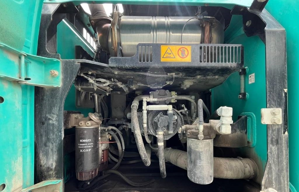 Pásové rýpadlo Kobelco SK300LC-10: obrázek 10